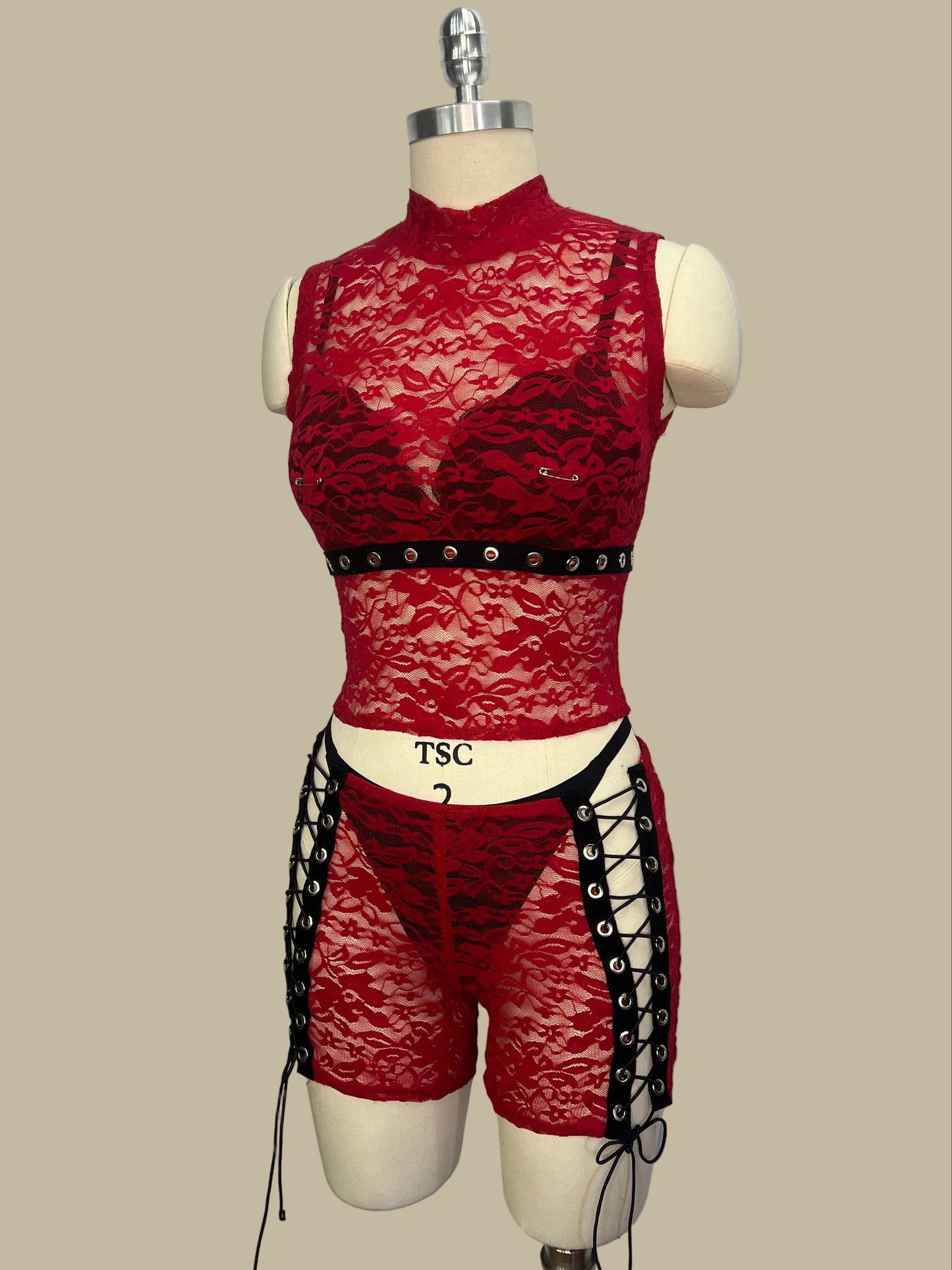 RENTAL: TEKKI SET - RED (SIZE M)